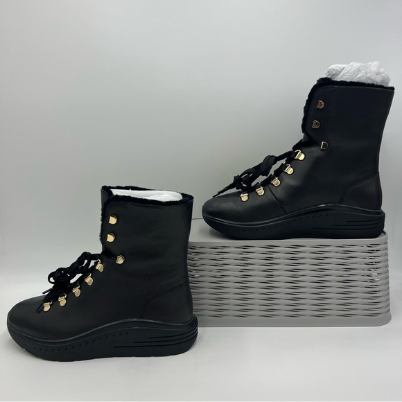 Stuart Weitzman Oceane Boots Black Size 8.5 Brand New in Box
